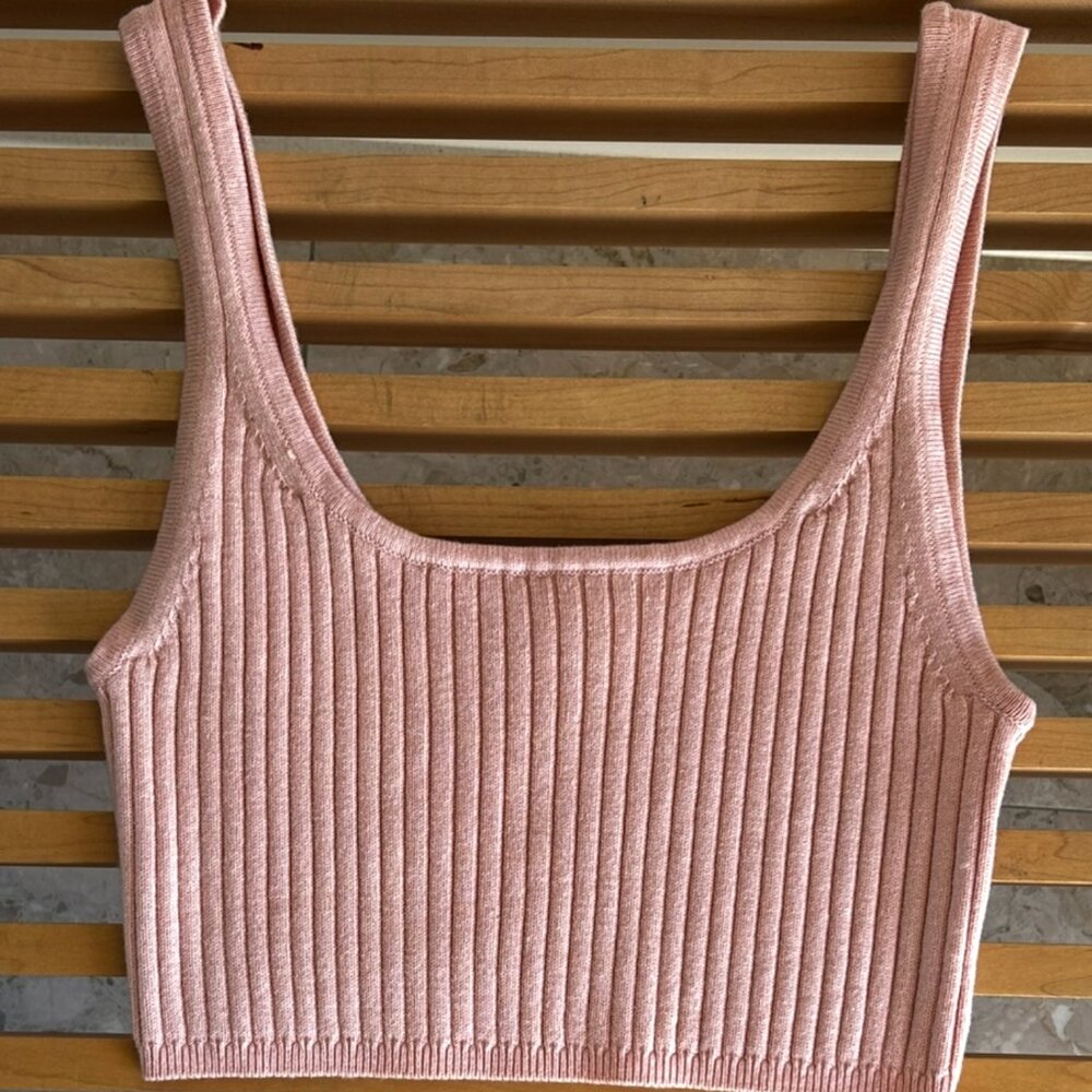 Wilfred by Aritzia Ribbed Knit Cropped Tank Top – Blush Pink